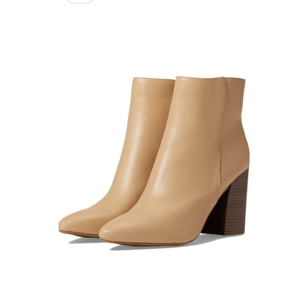 NEW Sugar Winter Size 8.5 Chelsea Booties Chunky High Heel Evvie Tan COLOR
